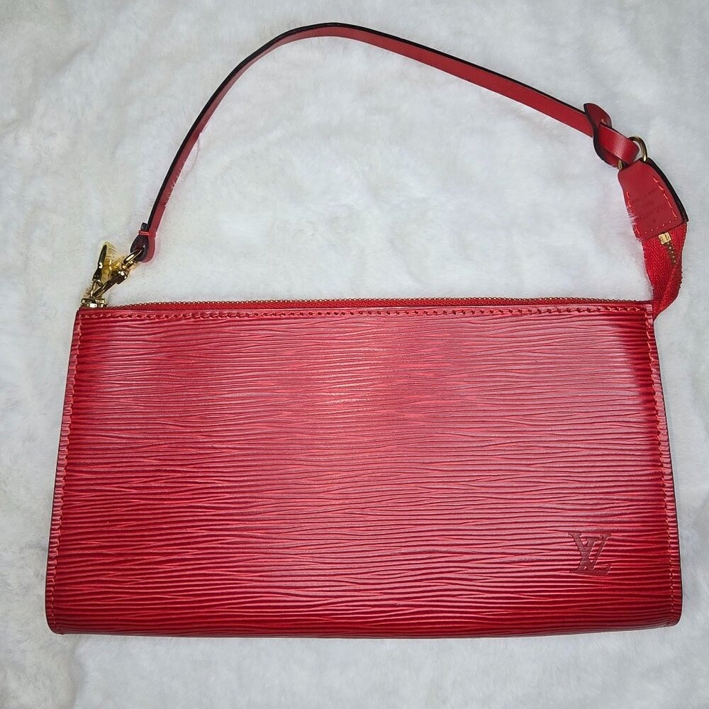 Louis Vuitton Epi Pochette Accessoires